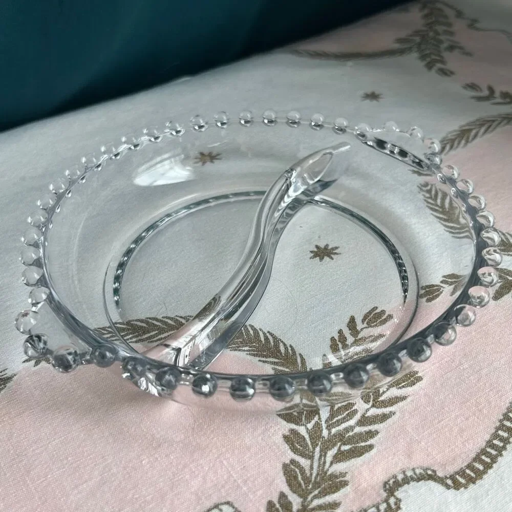 Vintage Imperial Glass Candlewick Divided Candy Nut Relish Dish